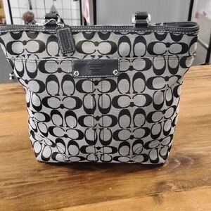 Coach Monochrome Signature Tote